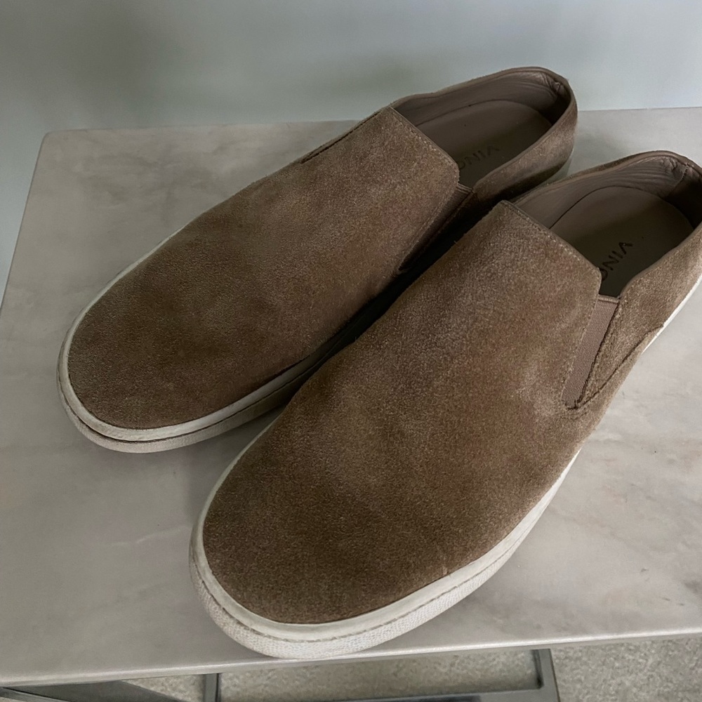 Vince Verrell Suede Open-Back Skate Sneaker in Woodsmoke Size 7